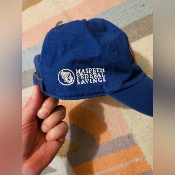 NHL New York Islanders hat - Picture 4 of 4